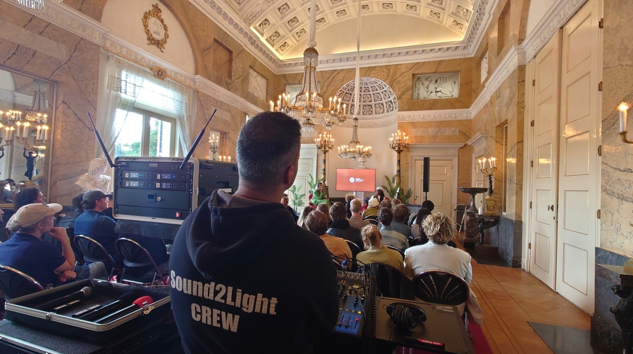 Photo 6 of Sound2Light | Licht en Geluid Verhuur | AV Service & Event Support
